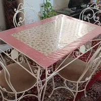 میز ناهار خوری چهار نفره فرفوژه|میز و صندلی غذاخوری|قم, پردیسان|دیوار