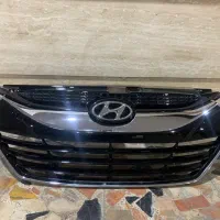 جلو پنجره اصلی توسان ۲۰۱۵-۲۰۱۴|قطعات یدکی و لوازم جانبی|شیراز, سفیرشمالی|دیوار