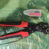 آویز لباس ، دستگاه پانچ کمربند ، آینه قدی، لیز خطی|جاکفشی، کمد، دراور|پاکدشت, پاکدشت (مامازند)|دیوار