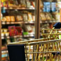 نیازمند نیروی چیدمان و‌صندوقدار با حقوق بالا