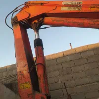 یک دستگاه جرثقیل شش تن هیاب آلمان