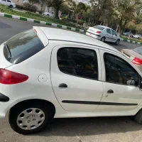 206 تیپ 2  ماشین در حد صفر