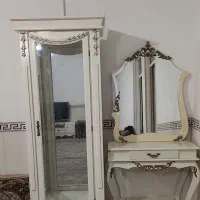 بوفه و میز و آئینه