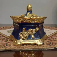 تعدادی ظروف پذیرایی