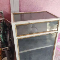 ویترین .رگال