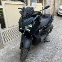یاماها Xmax