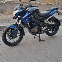 ns200 مدل ۹۴ درحد صفر