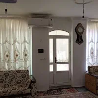 حیاط ویلایی در اسفهلان