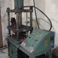 2 عدد دستگاه پرس 60 تن باکالیت