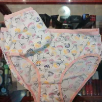 لباس زیر|لباس|کاشان, ملک آباد|دیوار