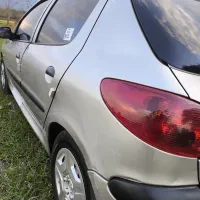 ۲۰۶فرانسه۸۲