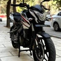 ns 200 مدل 1395
