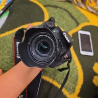 دوربین عکاسی canon 700d