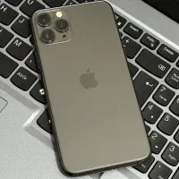 iPhone 11pro باتری ۱۰۰