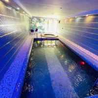 اجاره شبانه ویلا استخردار مدرن پلاک اول جنگل لوکس