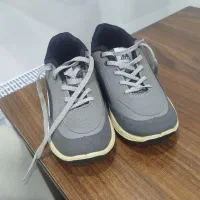 کفش کتونی شماره 37