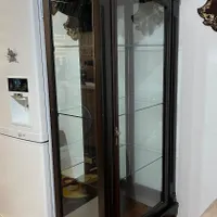 بوفه چوبی ویترین شیشه ای