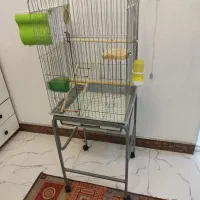 قفس پرنده پایه بلند چرخ دار