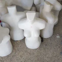 مانکن نیم تنه