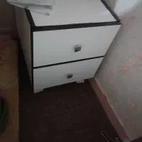 تخت و پاتختی