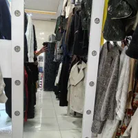 اینه قدی سالم تمام لامپا کم مصرف وسالم هستن|آینه|نجفآباد, یزدانشهر|دیوار