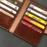 مدارک به نام اقای منوچهر پروزی