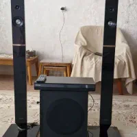 دی وی دی به همراه باند