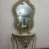 آیینه و شمعدان