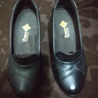 کفش طبی زنانه چرم خالص در حده نو