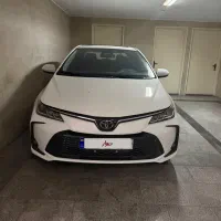 تویوتا کرولا 1800 هیبرید2025