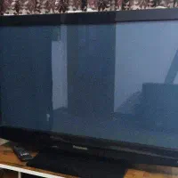 ال سی دی۴۲ با میز