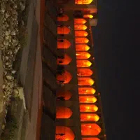 به یک کارگر حرفه ای با کاشی کار نیازمندم
