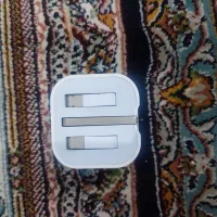 آدابتور ۲۰ وات اپل