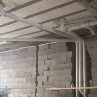 اجرای لوله های فاضلاب و لوله سبز و پنج لایه