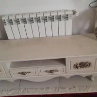 میز تیوی سفید|میز تلویزیون|رشت, پیرکلاچای|دیوار