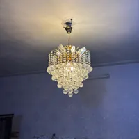 سه عدد لوستر زیبا و کاملا سالم اماده نصب