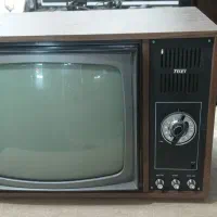 تلویزیون 14سیاه سفید چوبی