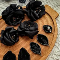 آماده سازی گل روبانی برای کت و لباس مجلسی
