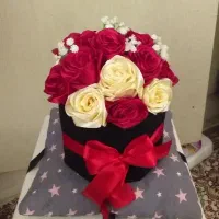 باکس گل مصنوعی