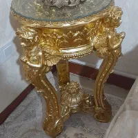 میز کنار سالنی شیک
