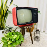 تلویزیون قدیمی کلکسیونی