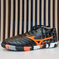 فروش فوق‌العاده کفش های فوتسال و فوتبال|کیف، کفش، کمربند|سمنان, |دیوار