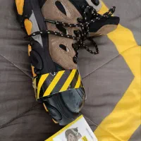 کفش ایمنی شماره43|کیف، کفش، کمربند|سبزوار, قصبه شرقی|دیوار