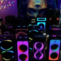 اسپیکرهای باند بلندگو باغ شارژی فلش بلوتوثی سیستم|سیستم صوتی خانگی|اصفهان, قلعه طبره|دیوار