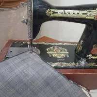 چرخ خیاطی دستی قدیمی