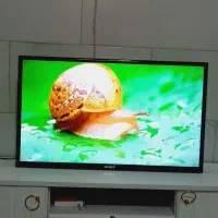 تلویزیون ال ای دی 32 اینچ در حد اکبند