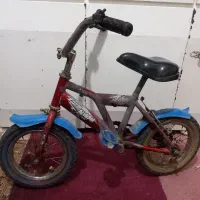 دوچرخه بچگانه .شازند