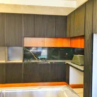 دکوراسیون داخلی چوب و MDF طبق ژورنال۲۰۲۶|کتابخانه، شلف، قفسه‌های دیواری|تهران, سهروردی|دیوار