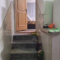 دو طبقه ونیم رهن کامل دربست وجدا گانه|اجارهٔ خانه و ویلا|قم, زند آباد|دیوار