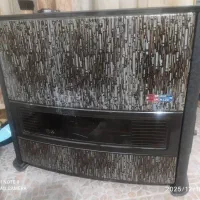 یک سری وسایل دست دوم به فروش میرسد